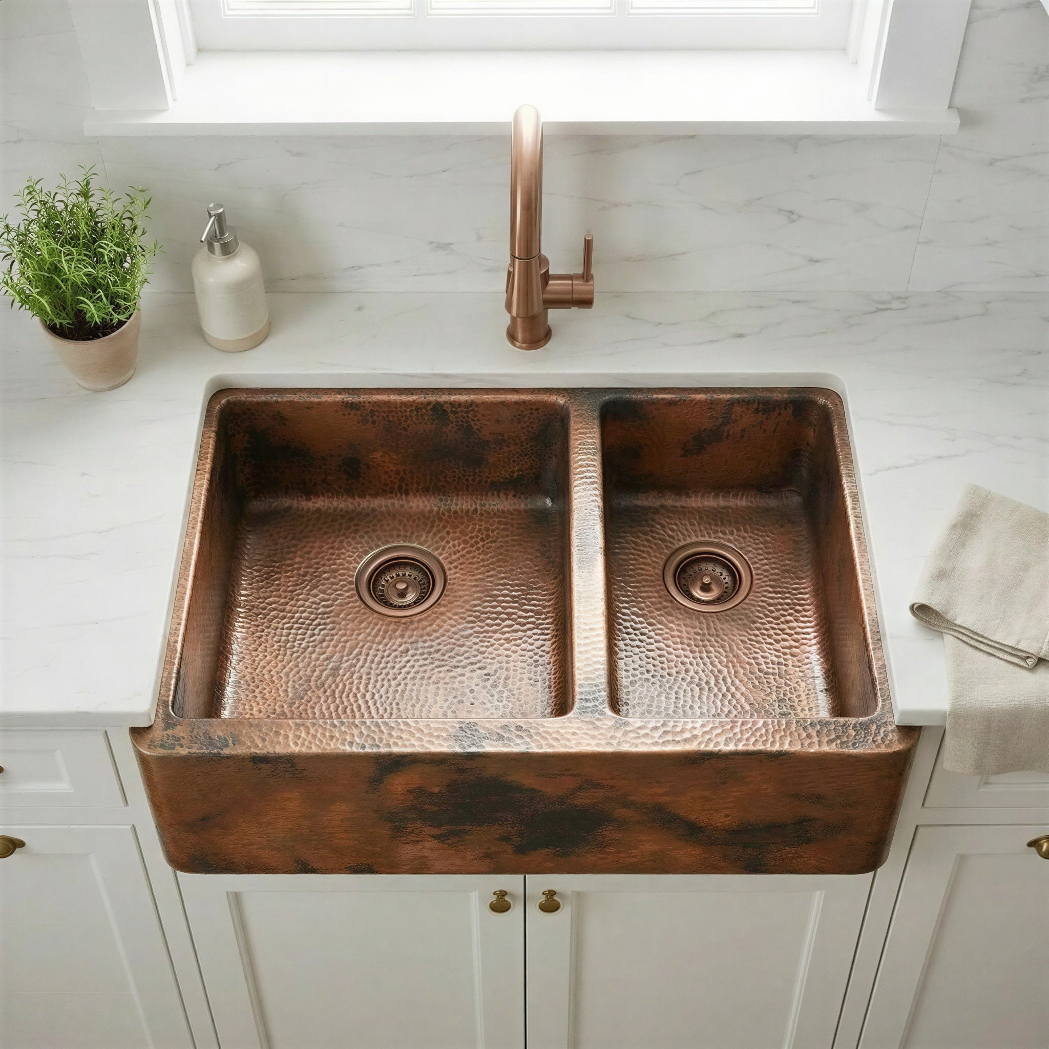 Double Bowl Copper Farmhouse Sink, Dual Basin Apron Front: Antique Copper Split Sink