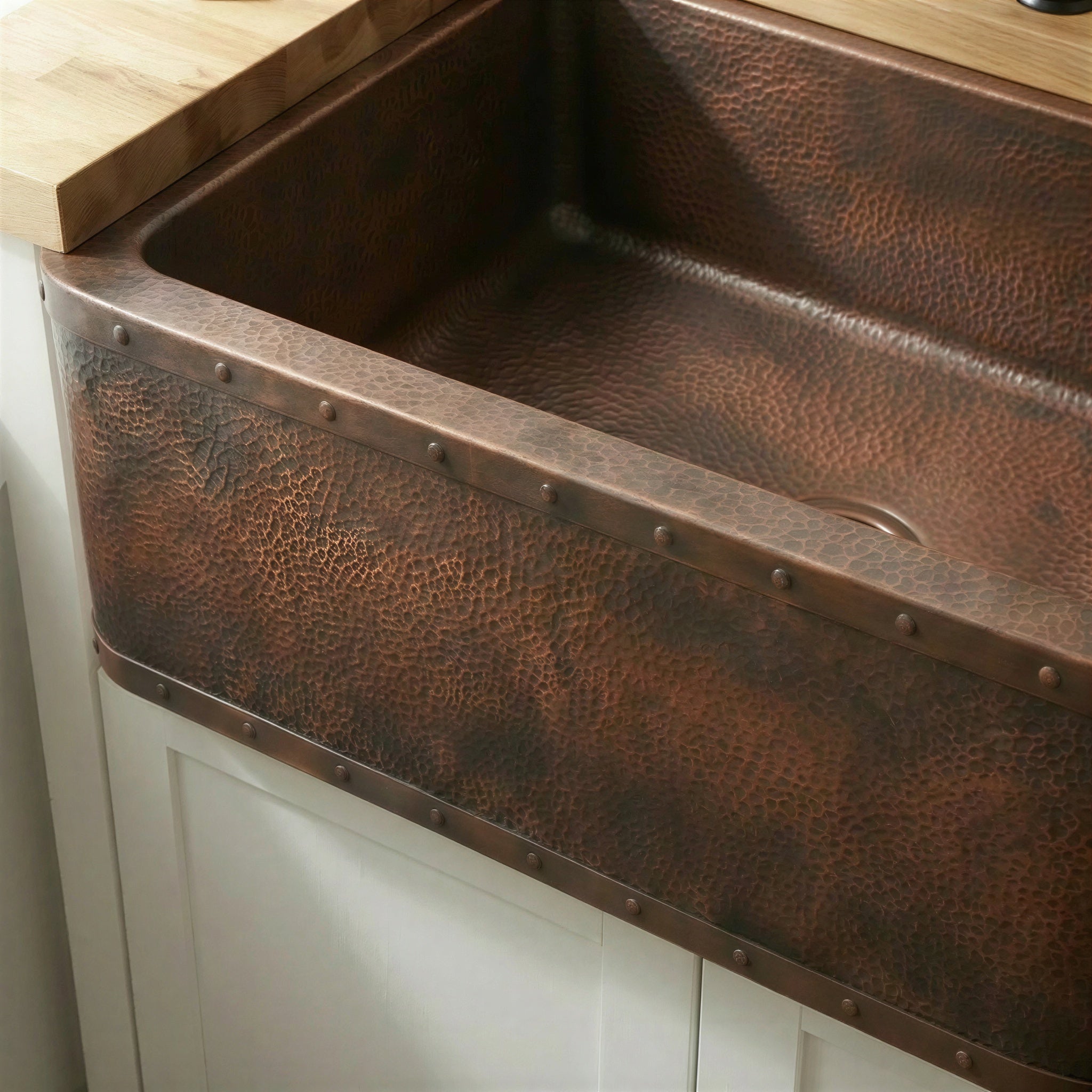 Hammered Copper Apron Sink, Rustic Copper Farmhouse Single Apron Front Basin