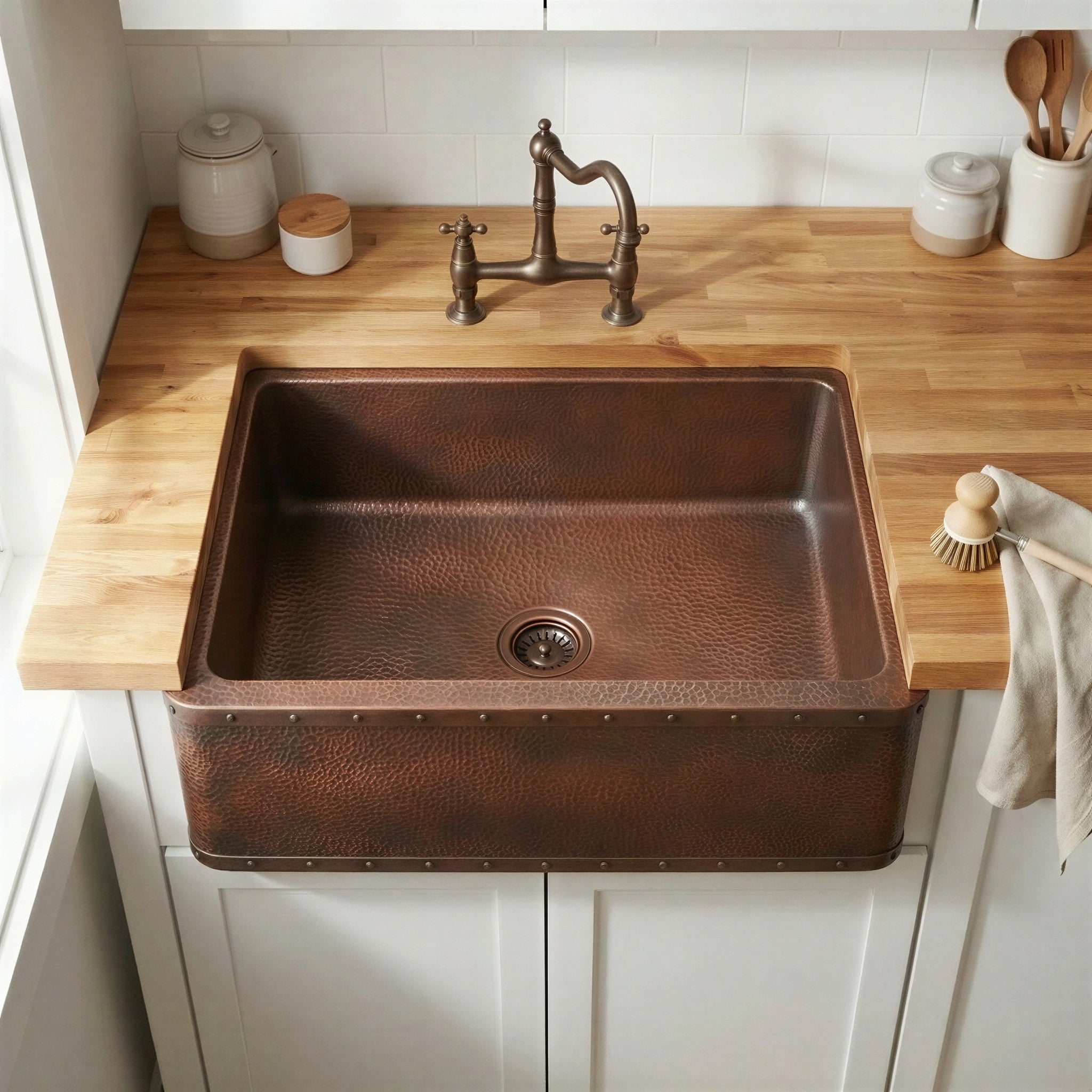 Hammered Copper Apron Sink, Rustic Copper Farmhouse Single Apron Front Basin