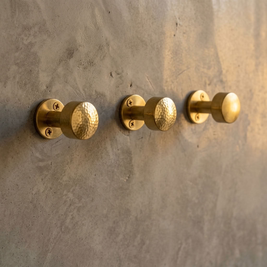 Hand-Hammered Solid Brass Wall Hook – detail view 2