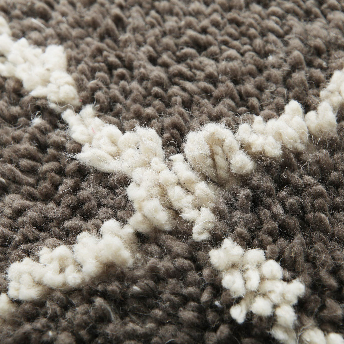 Diamond Lattice detail on a handmade Moroccan wool rug